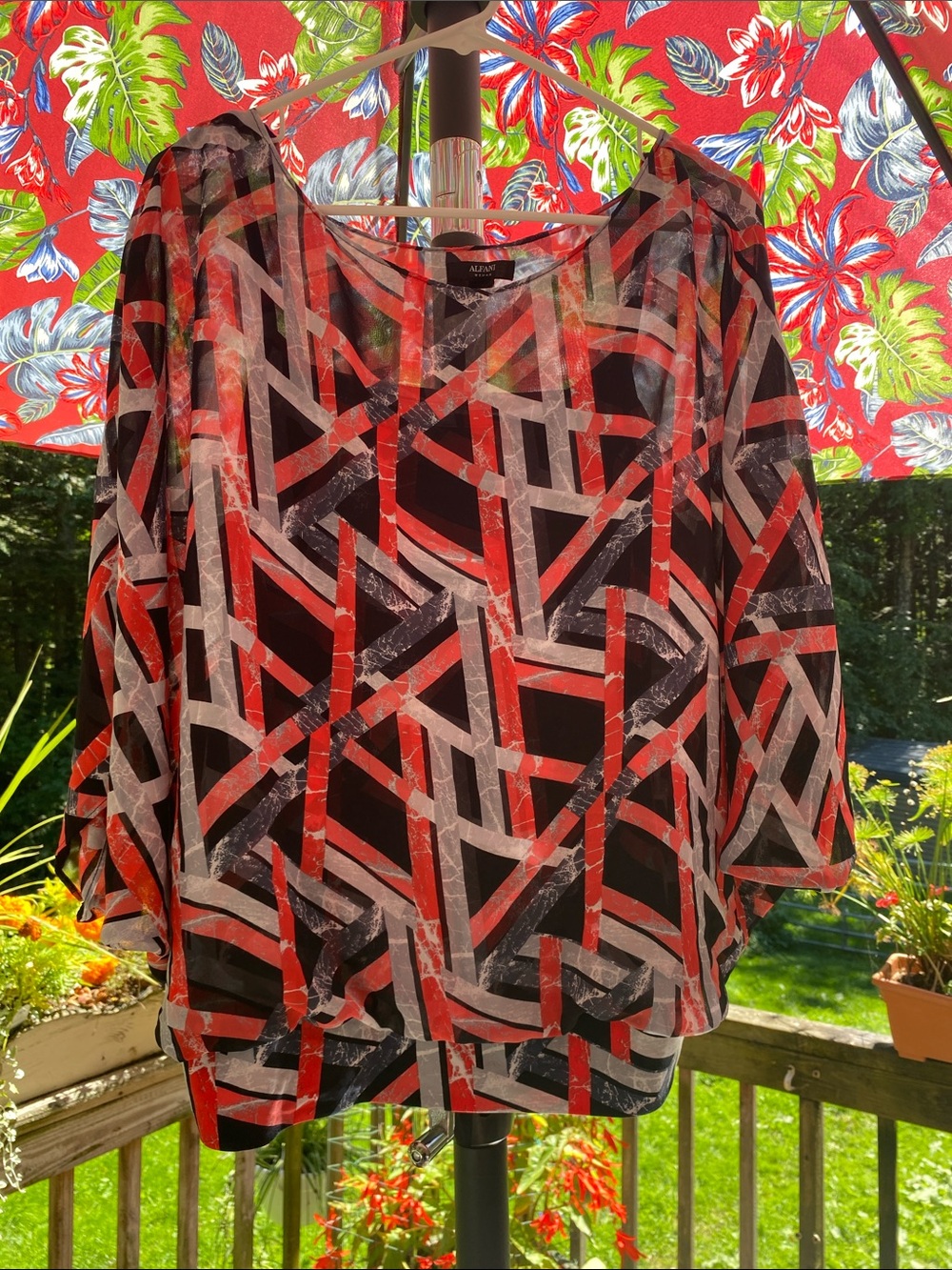 Alfani Black Red and Gray Geometric Tunic Top